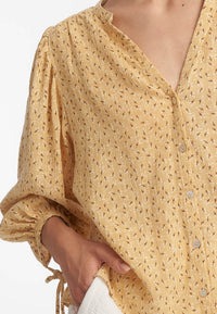 Emily Blouse / Safron Blossom