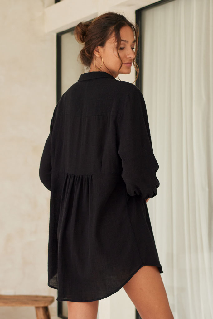 Dove Tunic / Black